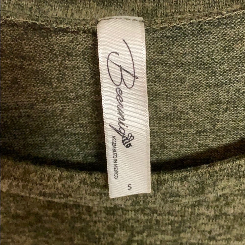 NWOT Olive Asymmetrical Hem Hacci Tunic - Picture 2 of 3